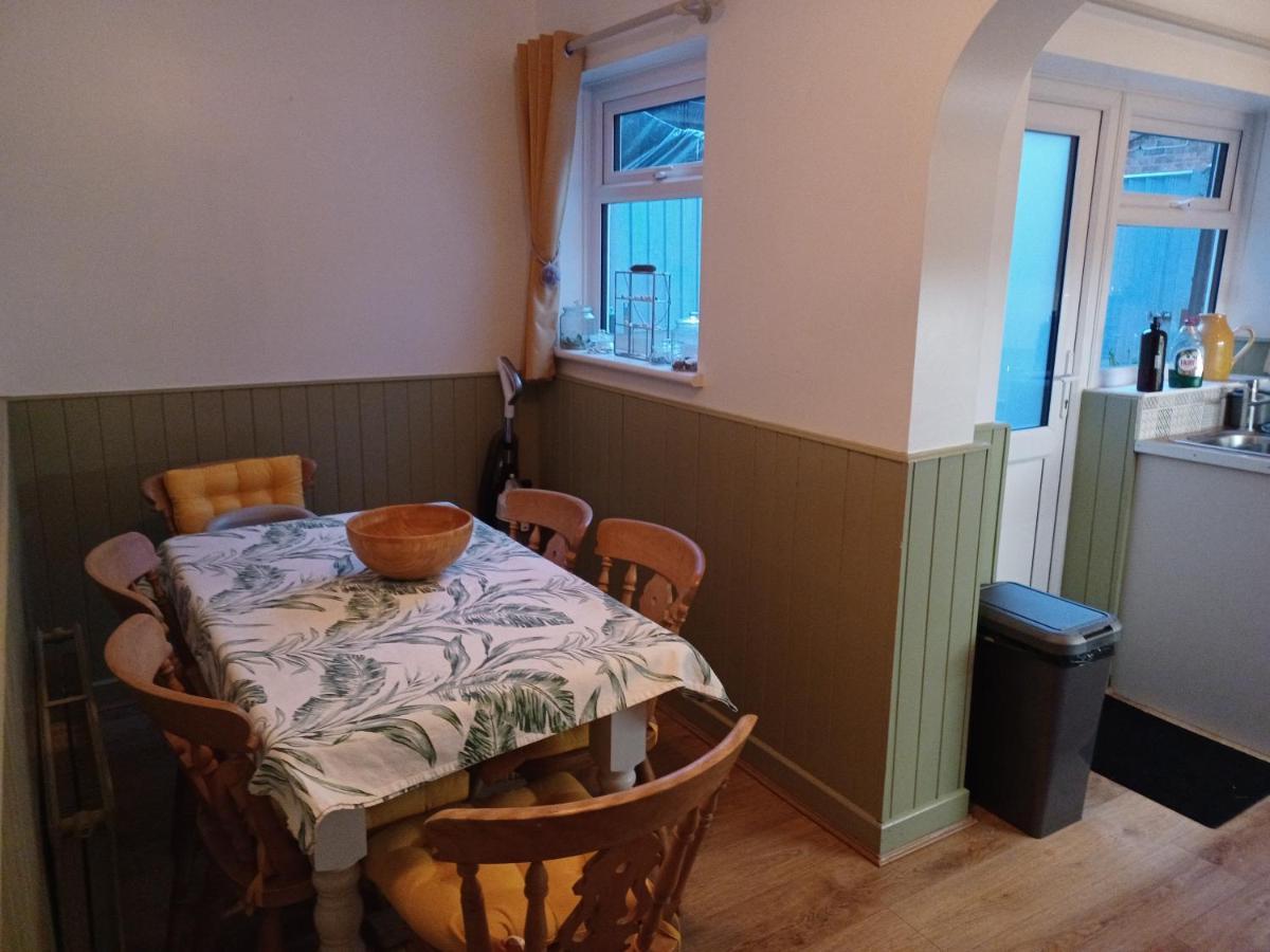 52 Trafalgar Road 斯卡伯勒 外观 照片